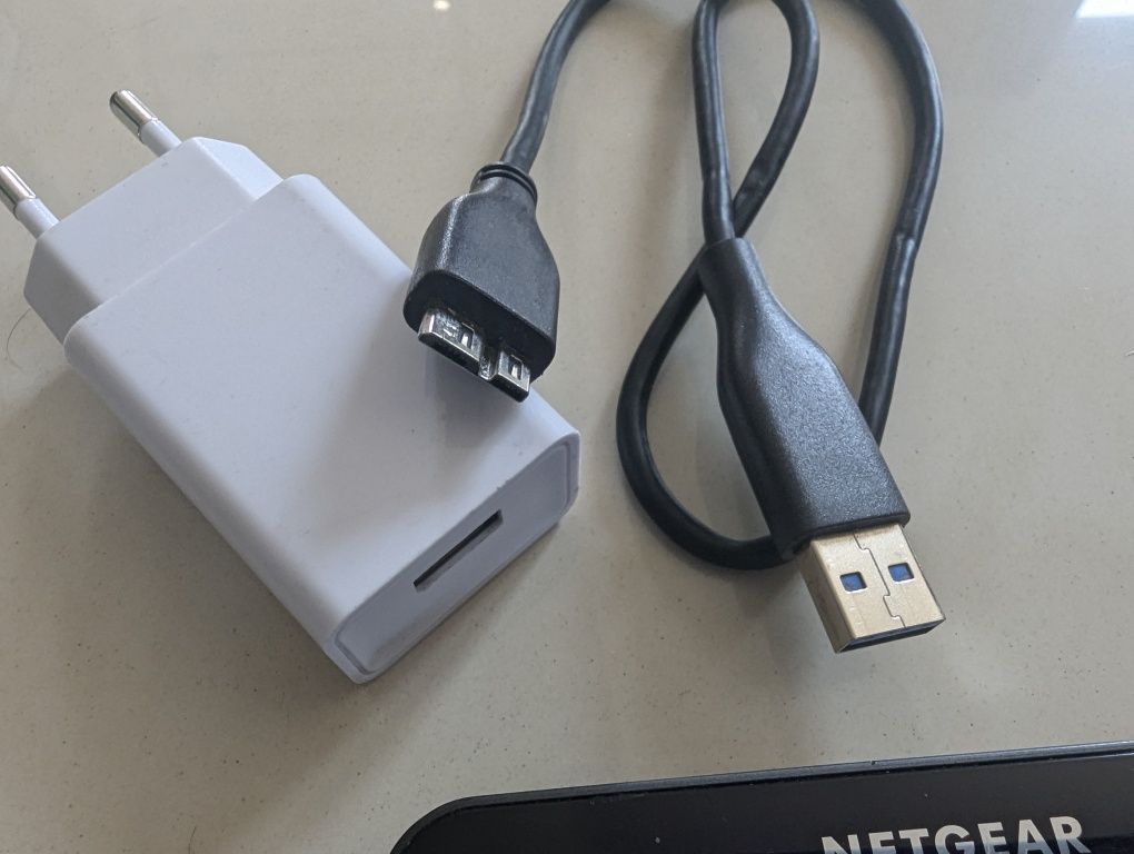Router Netgear Aircard 810 LTE 4G 600 Mbps wifi hotspot internet modem