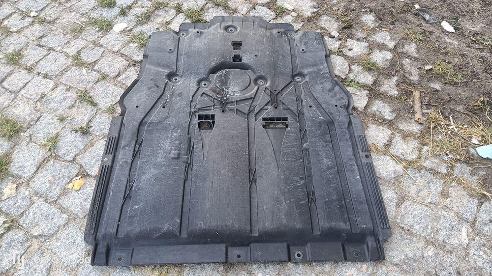 Blindagem motor proteção Mercedes w247 w177 w447