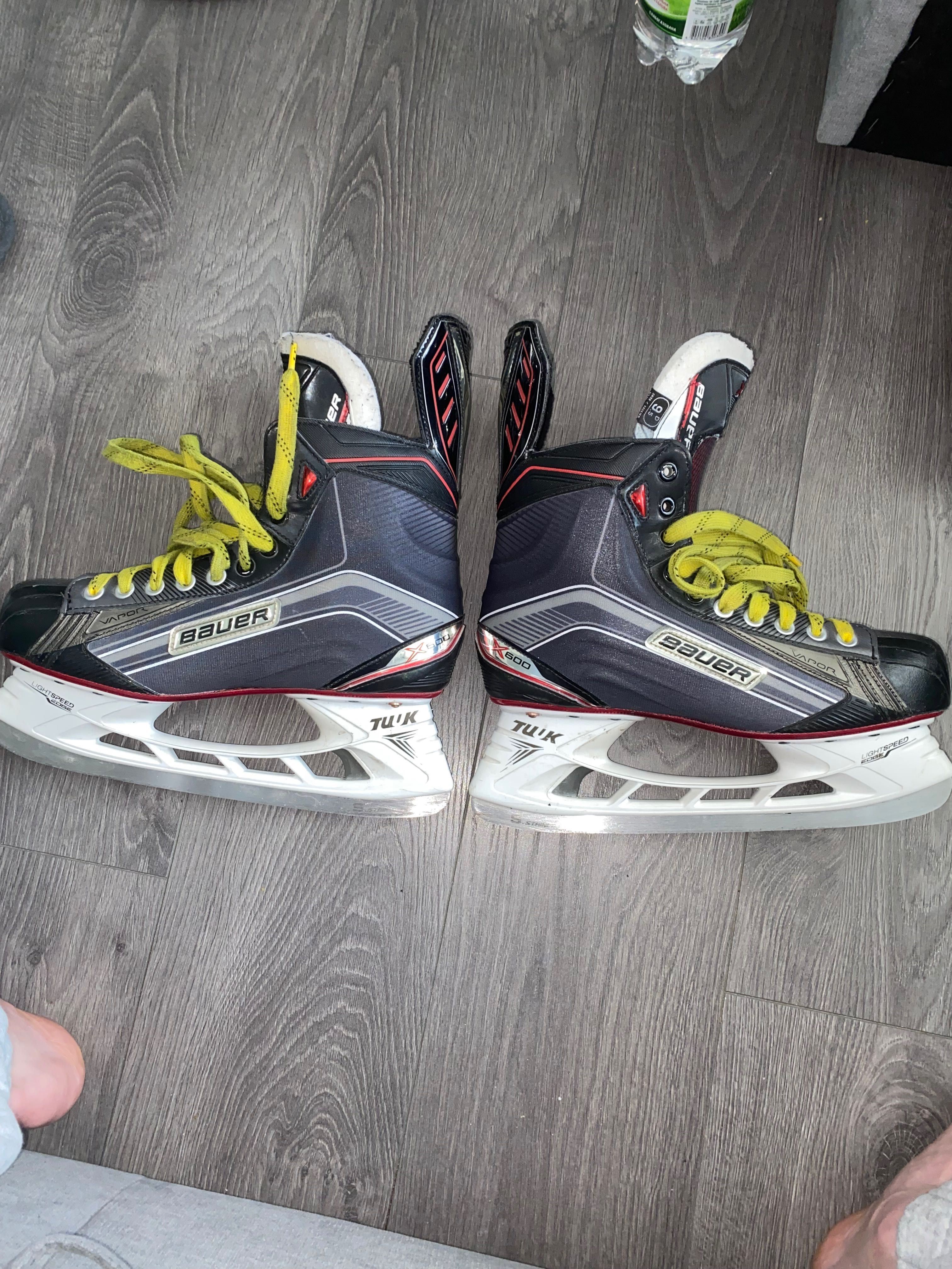 Bauer vapor 9.5d x600 коньки ковзани