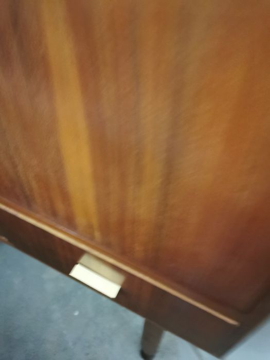 Móvel vintage em bom estado