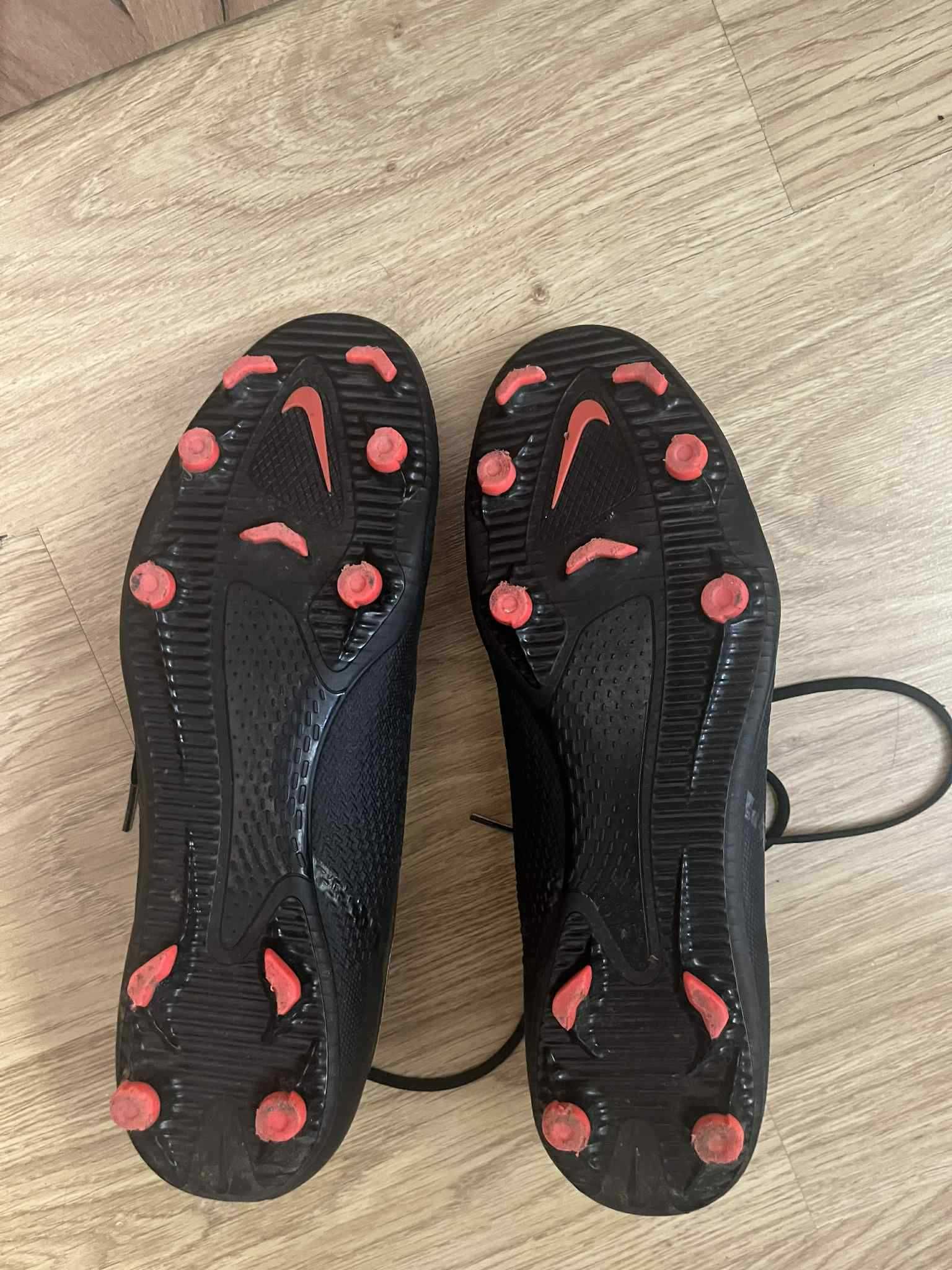 Buty Piłkarskie korki/ lanki NIKE PHANTOM GT2 Club FG/MG rozmiar 46