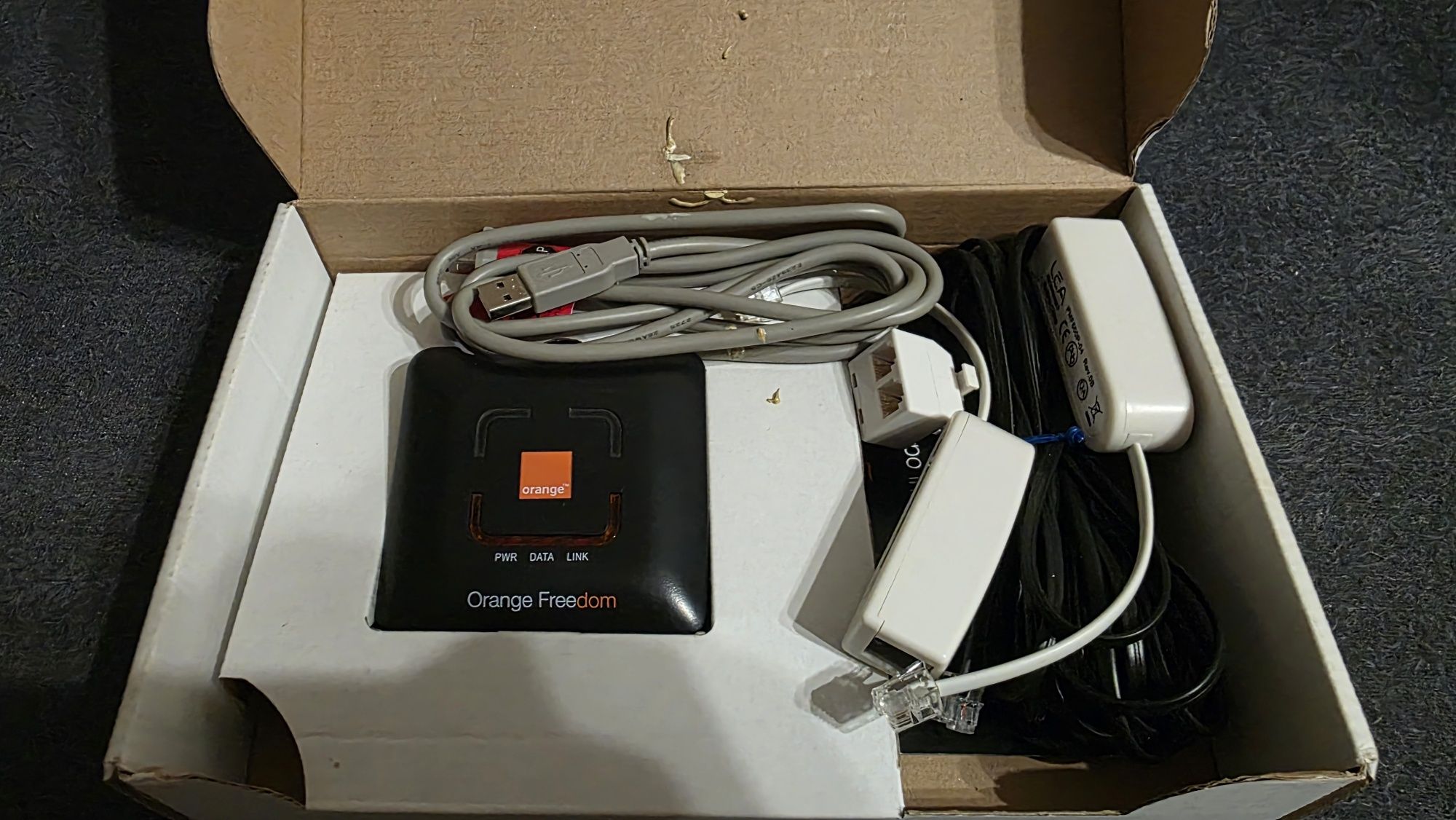 Orange Freedom z modem USB ZXDSL 852