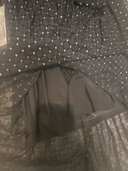 Вечірня сукня …..