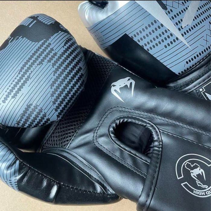 Venum Rękawice bokserskie  Czarno Szare 10oz