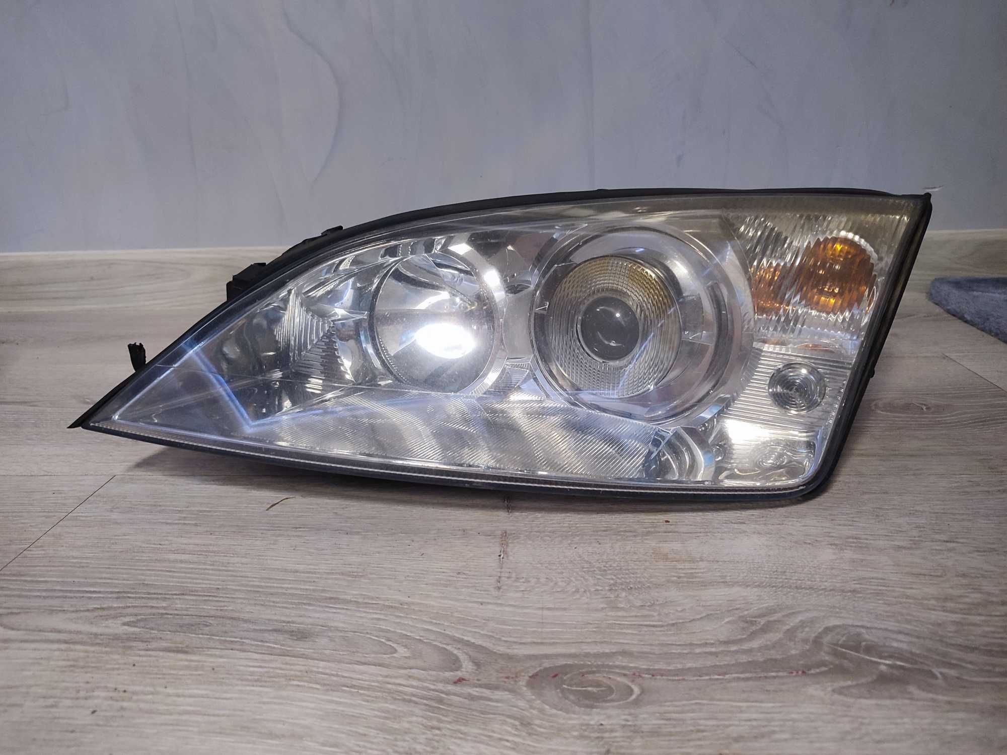 Lampa Lewa Ksenon Xenon lewy Ford Mondeo mk3