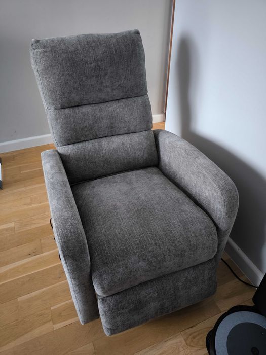 Fotel elektryczny rozkładany