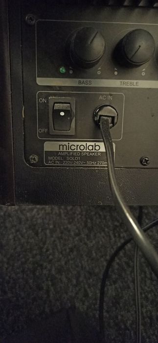 Kolumna muzyczna  Microlab SOLO1