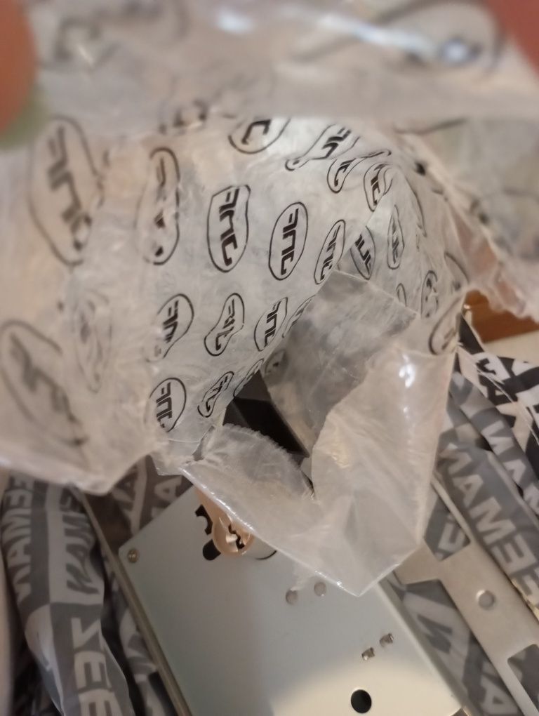 Vendo fechadura esta nova mesmo não foi usada