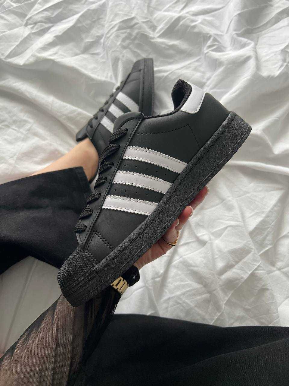 Adidas Superstar Black White