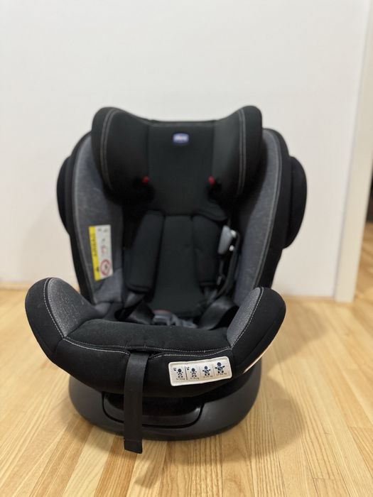 Автокресло Chicco Unico plus Black&Gray