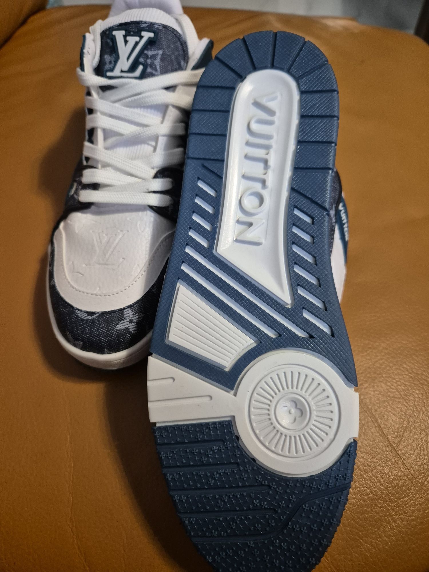 Buty męskie r 43#Louis Vuitton