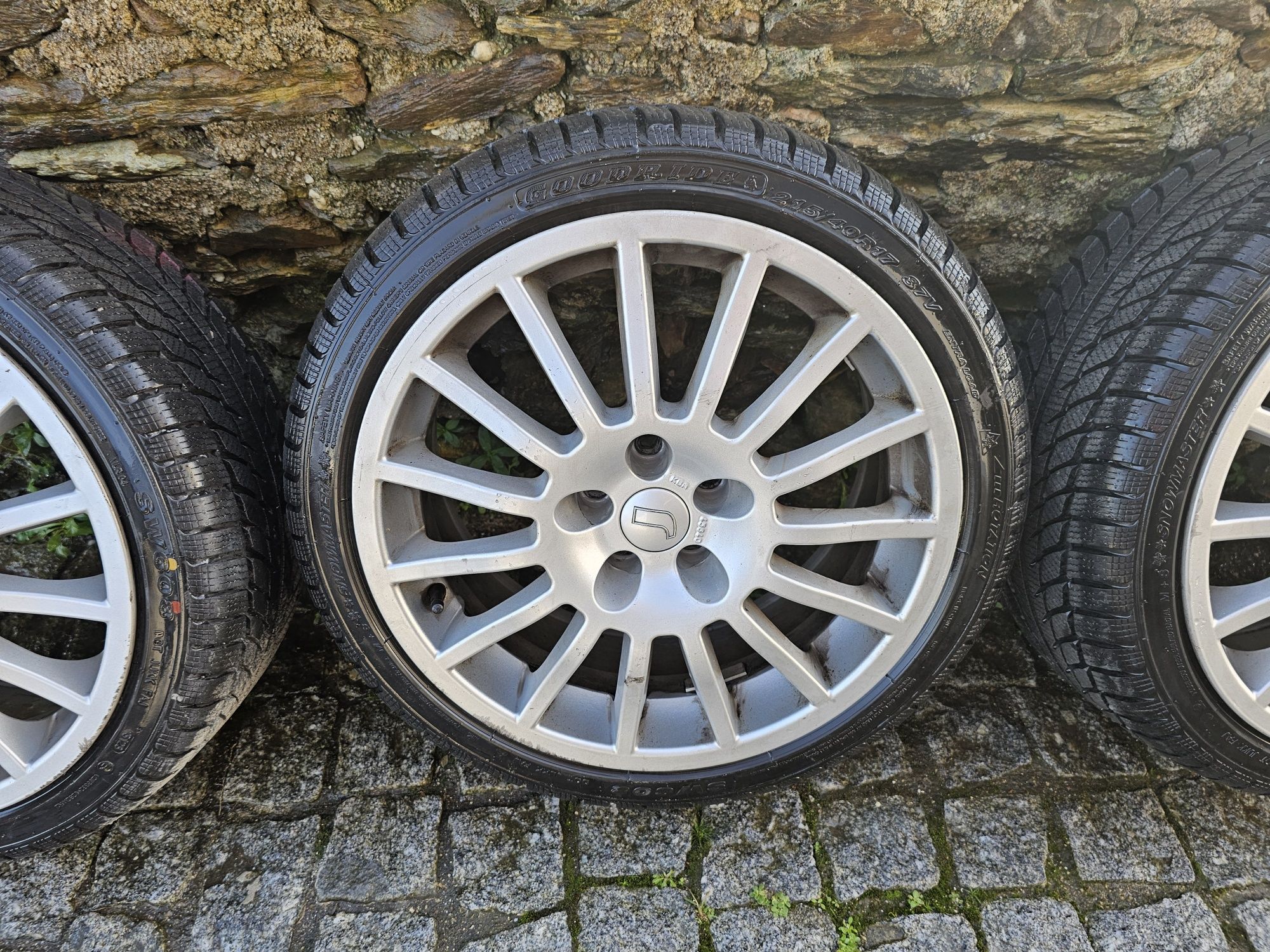 Jantes 17 5×110 Seat com pneus novos