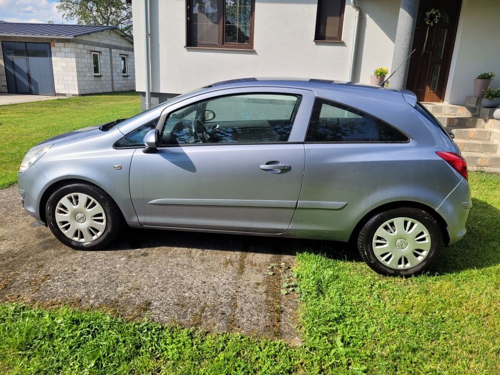 Corsa 1.2 klima super stan