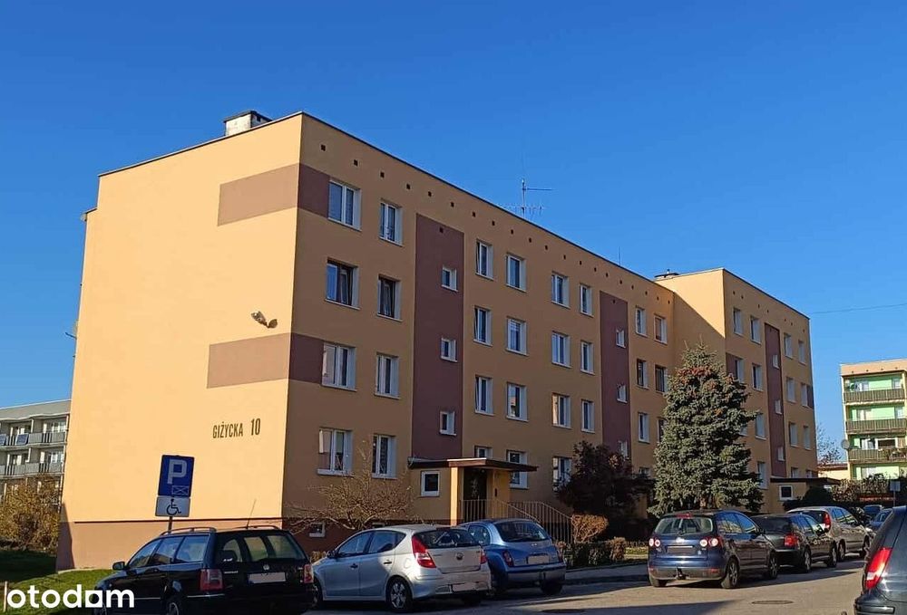 Rozkładowe mieszkanie przy ulicy Giżyckiej - 1 piętro