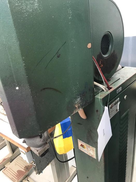 Máquina de tirar engelhas para a indústria do calçado AFL