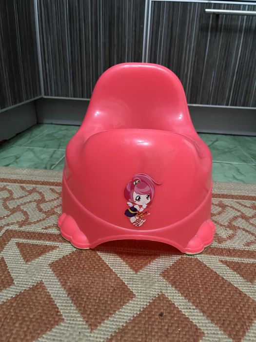 Продам детский горшок