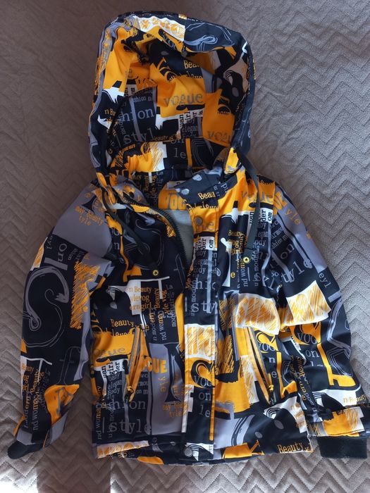 Курточка осінь-весна