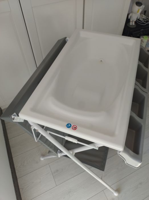 Bebeconfort baltic komoda kąpielowa wanienka przewijak