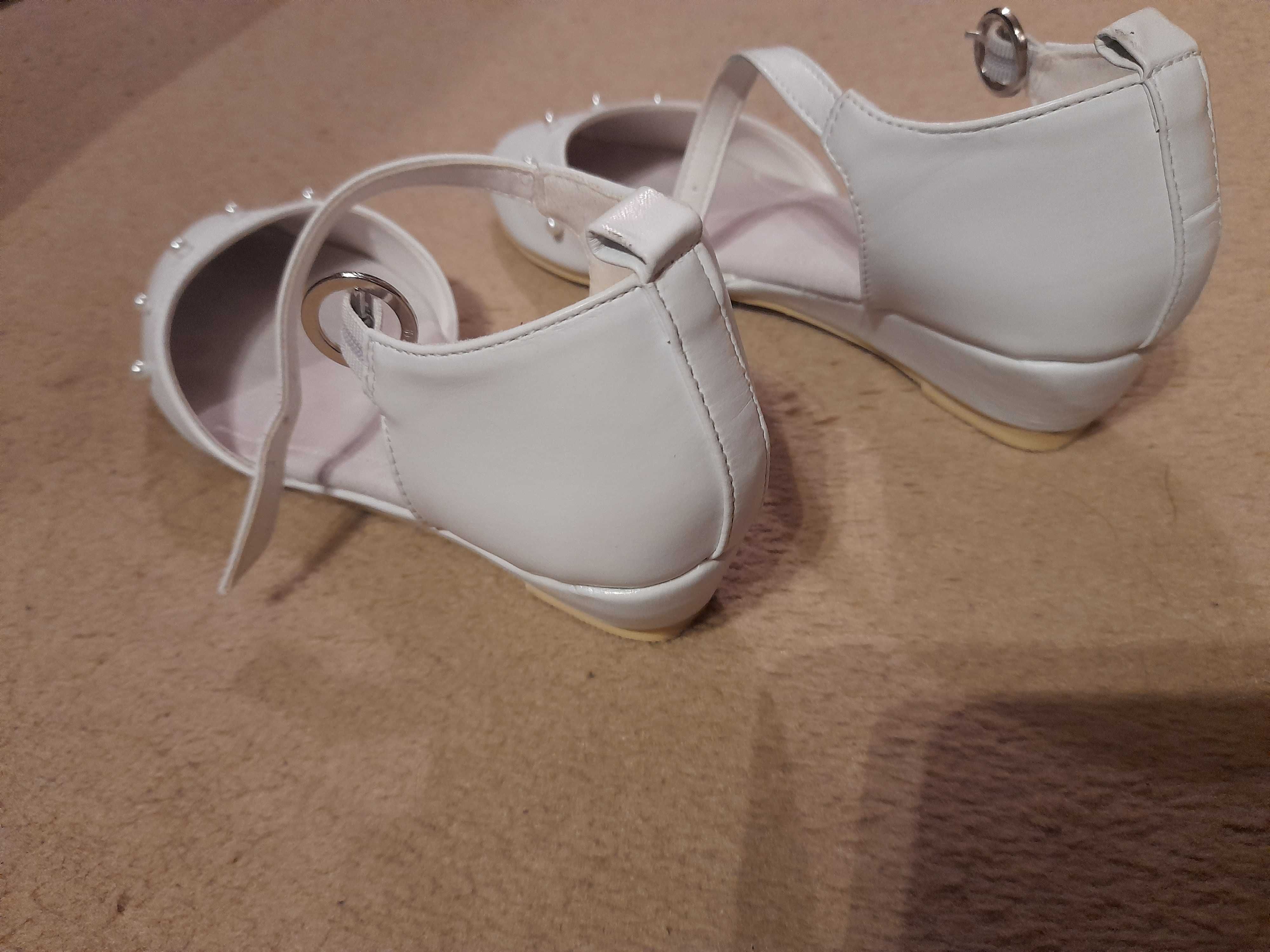 Buty komunijne 34 cool club