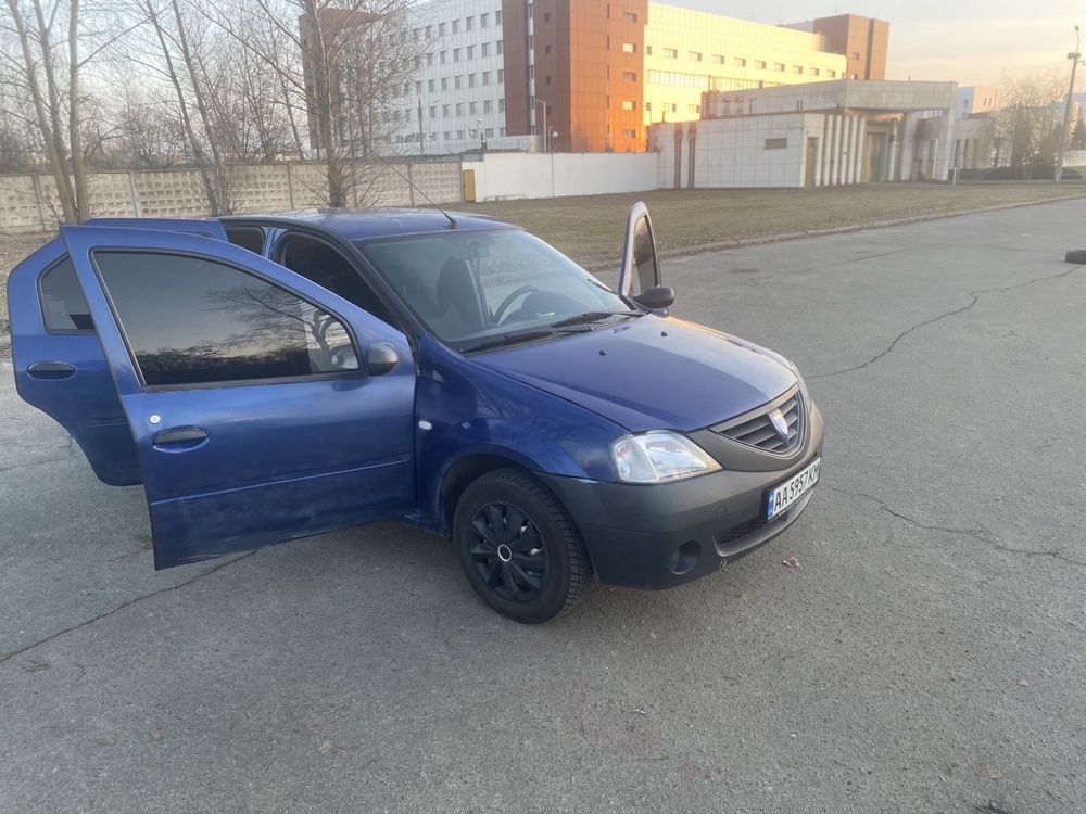 СРОЧНО! Продам Dacia Logan