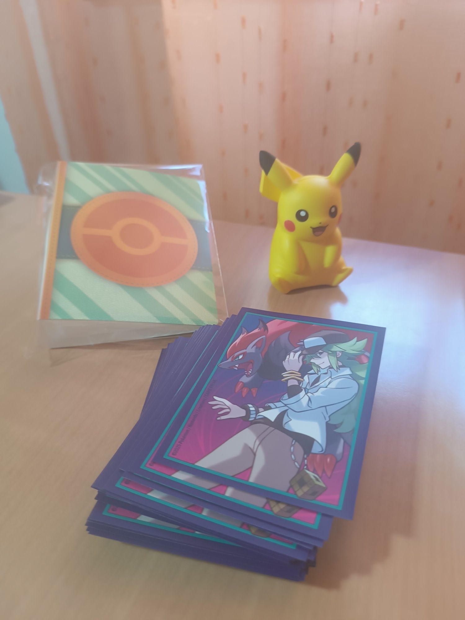 Pokémon Pikachu, blinder e sleeves