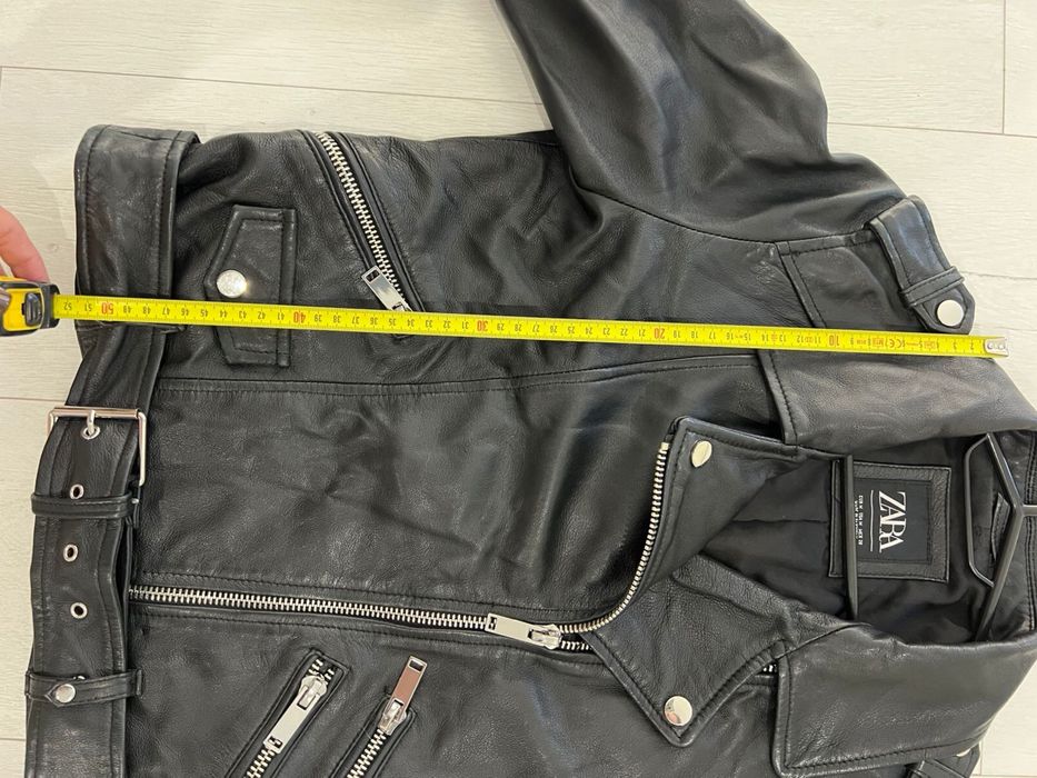 Шкіряна куртка Zara, розмір М