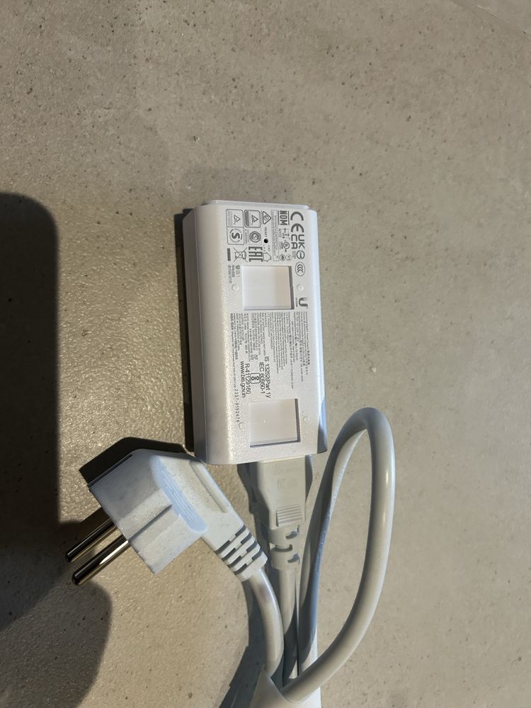 Zasilacz Ubiquity POE GP-A240