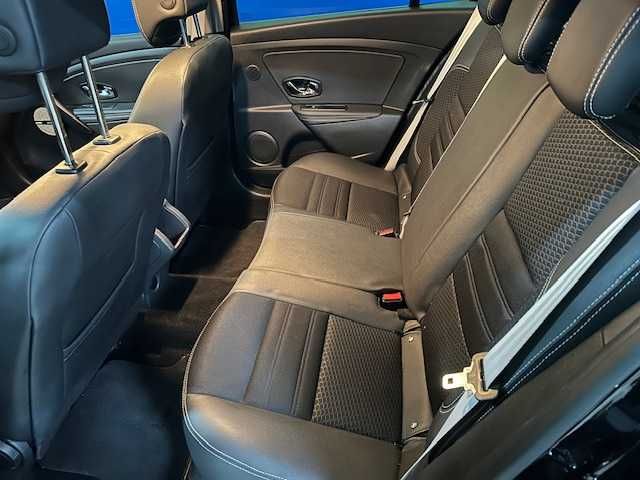 RENAULT MEGANE 1.6 DCI 130CV BOSE EDITION