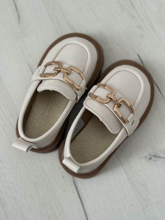 Дитячі лофери///