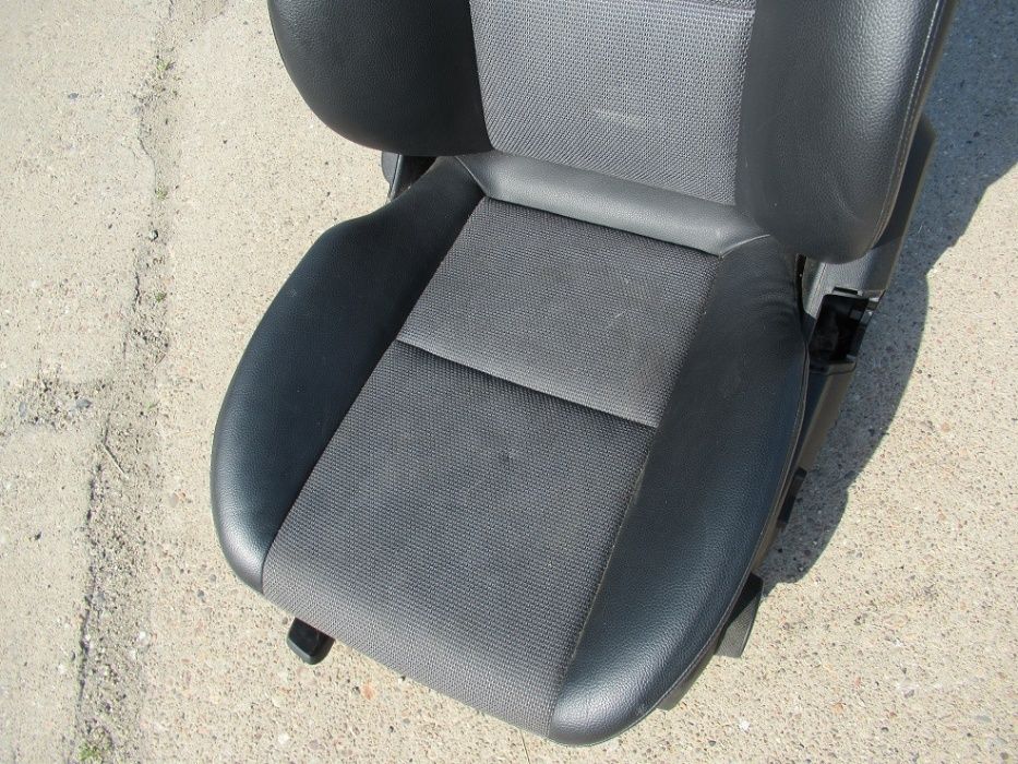 mercdes W204 fotel kierowcy ładny