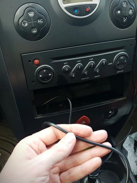 AUX на Рено / Bluetooth Блютуз Renault Kangoo Scenic Megane Trafic итд