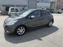 Peugeot 208 1.2 gasolina manual 2014