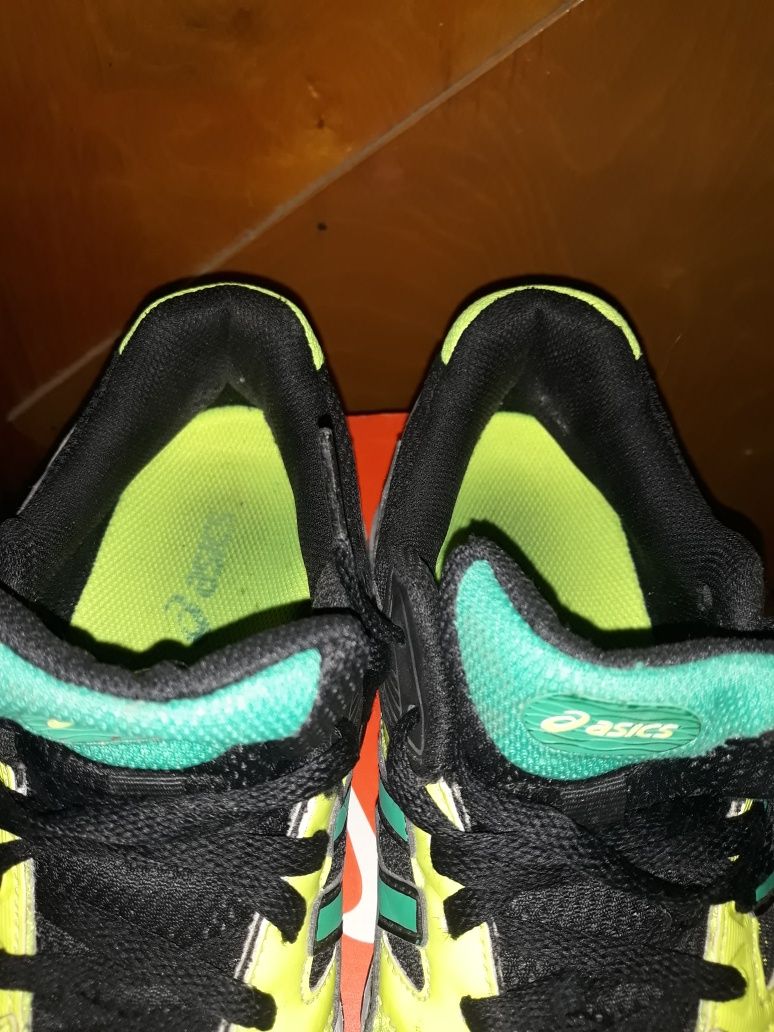 Кроссовки Asics 38р 24,5см