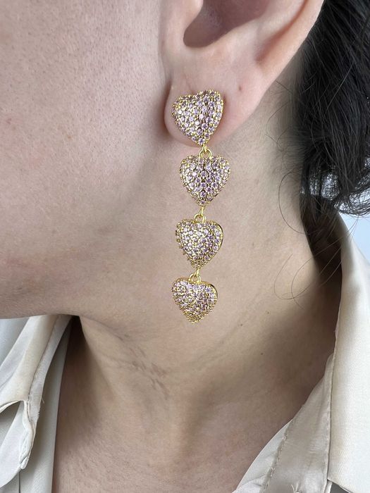 Brinco Ícone de Estilo: Um Toque de Glamour para Seu Visual