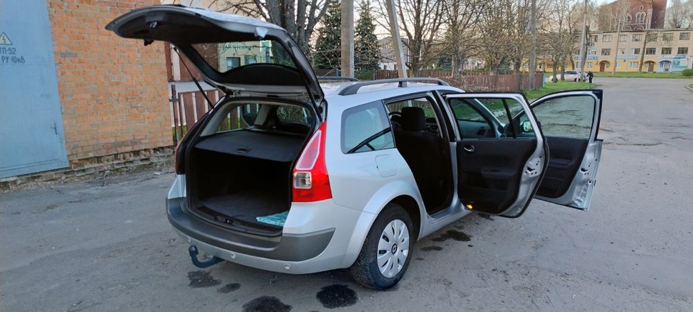 Рено меган2 2006р.