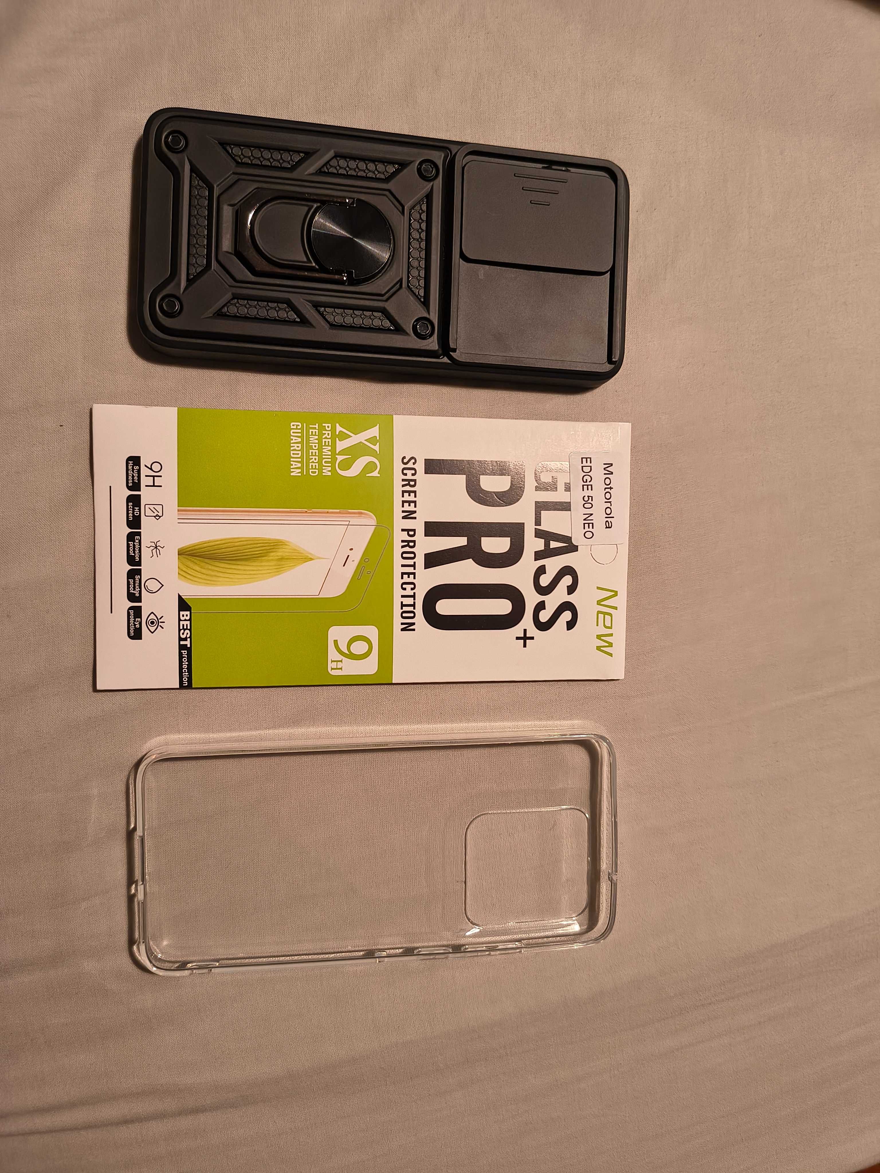 Etui pancerne i silikonowe Motorola neo 50