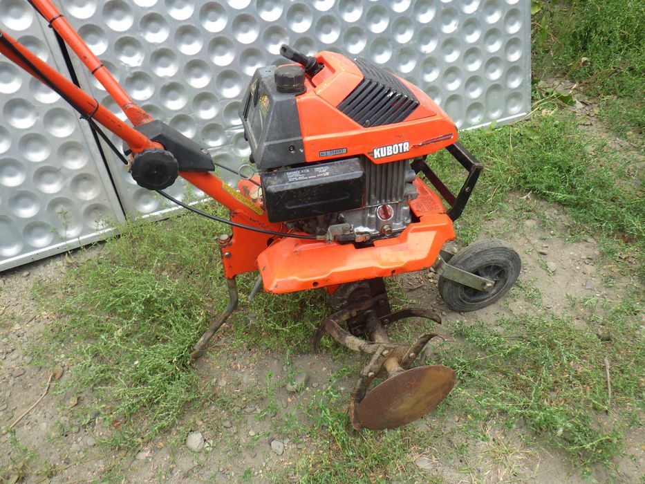 KUBOTA Mocna Glebogryzarka Spalinowa z Napędem Japońska