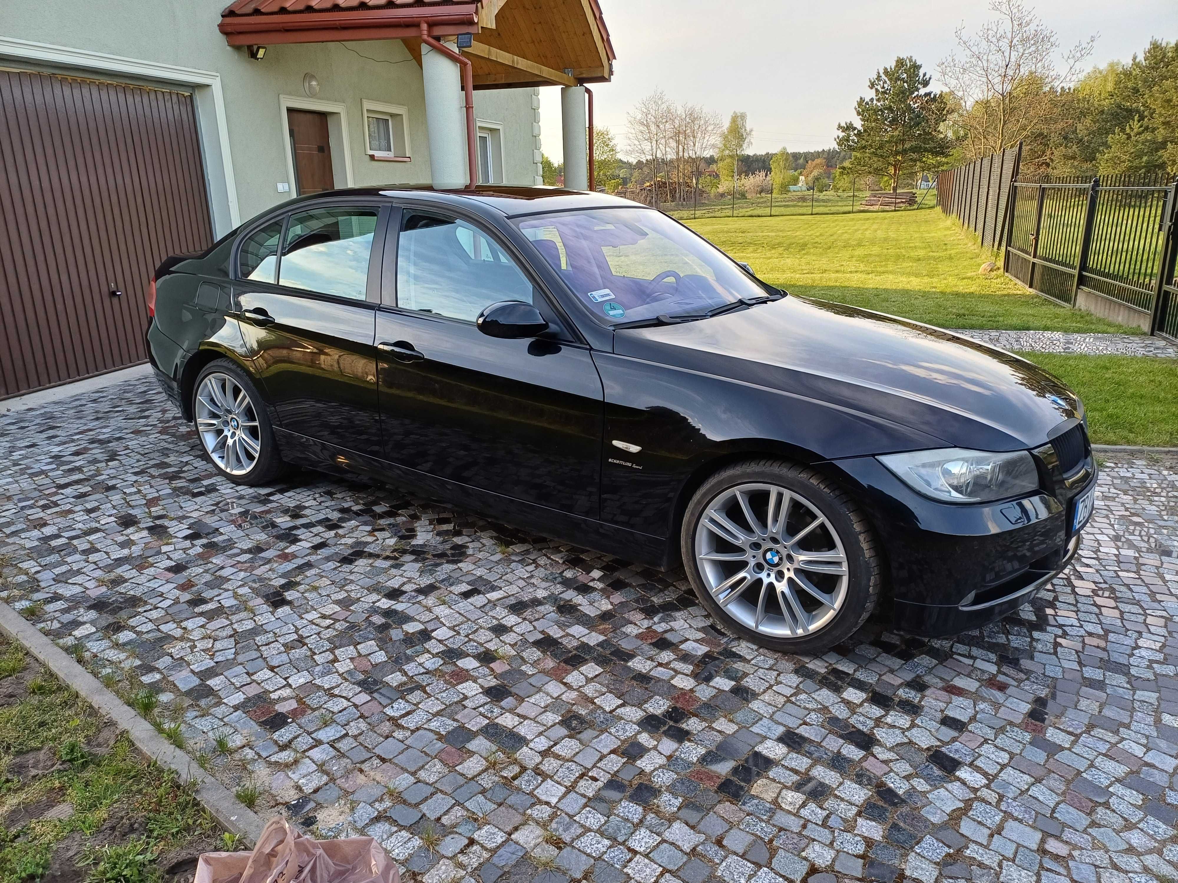 Sprzedam BMW E90 320i