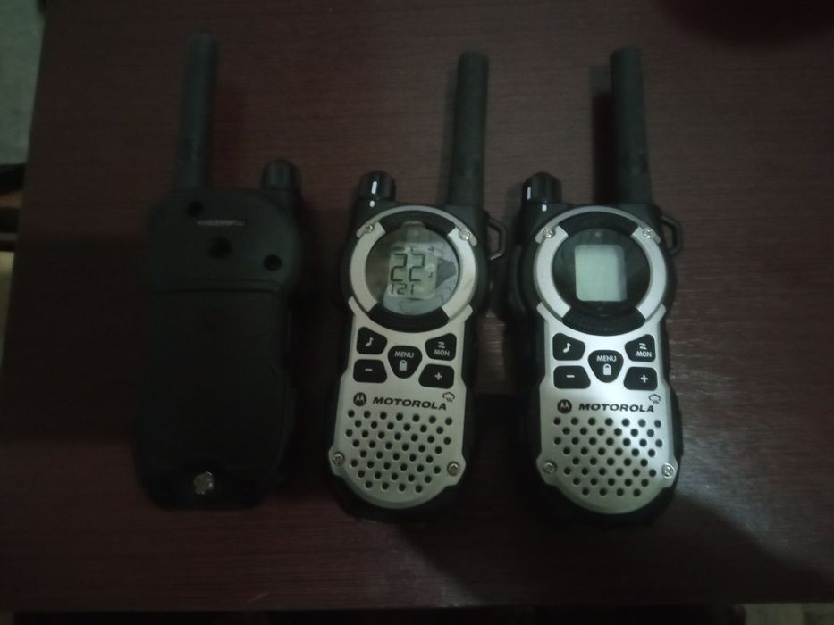 Продам рацыи 3 штуки