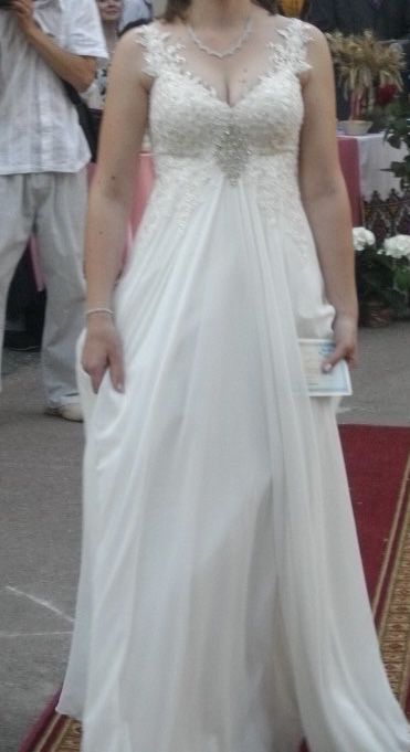 Сукня на весілля,випуск або якесь інше свято