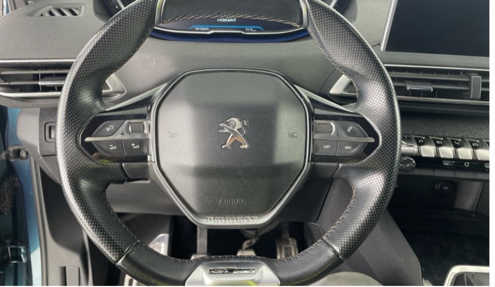 Peugeot 5008  **GT LINE** NACIONAL 7 LUG c/ Tecto Abrir Oportunidade !