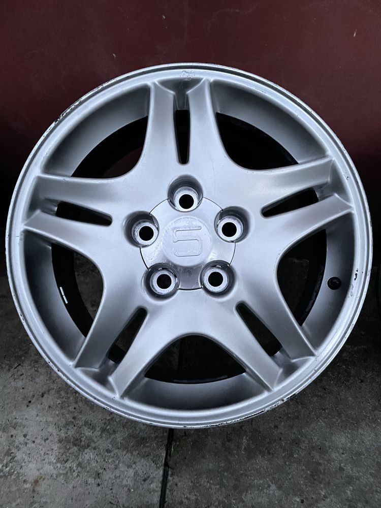 Felgi alufelgi 16” 5x114,3 Toyota Verso Corolla Auris Avensis Rav-4