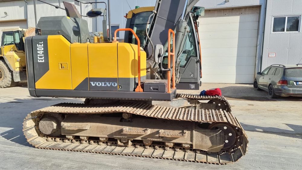 Продам экскаватор Volvo EC 140 EL , 2017 г