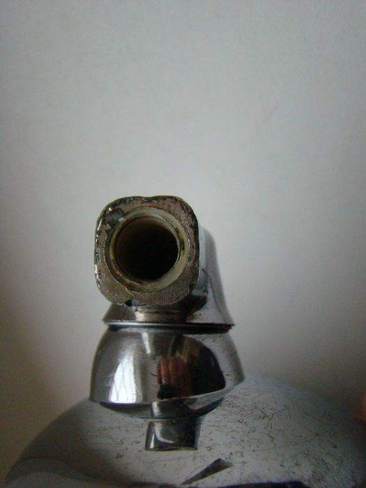 Зеркало заднего вида мотоцикла.