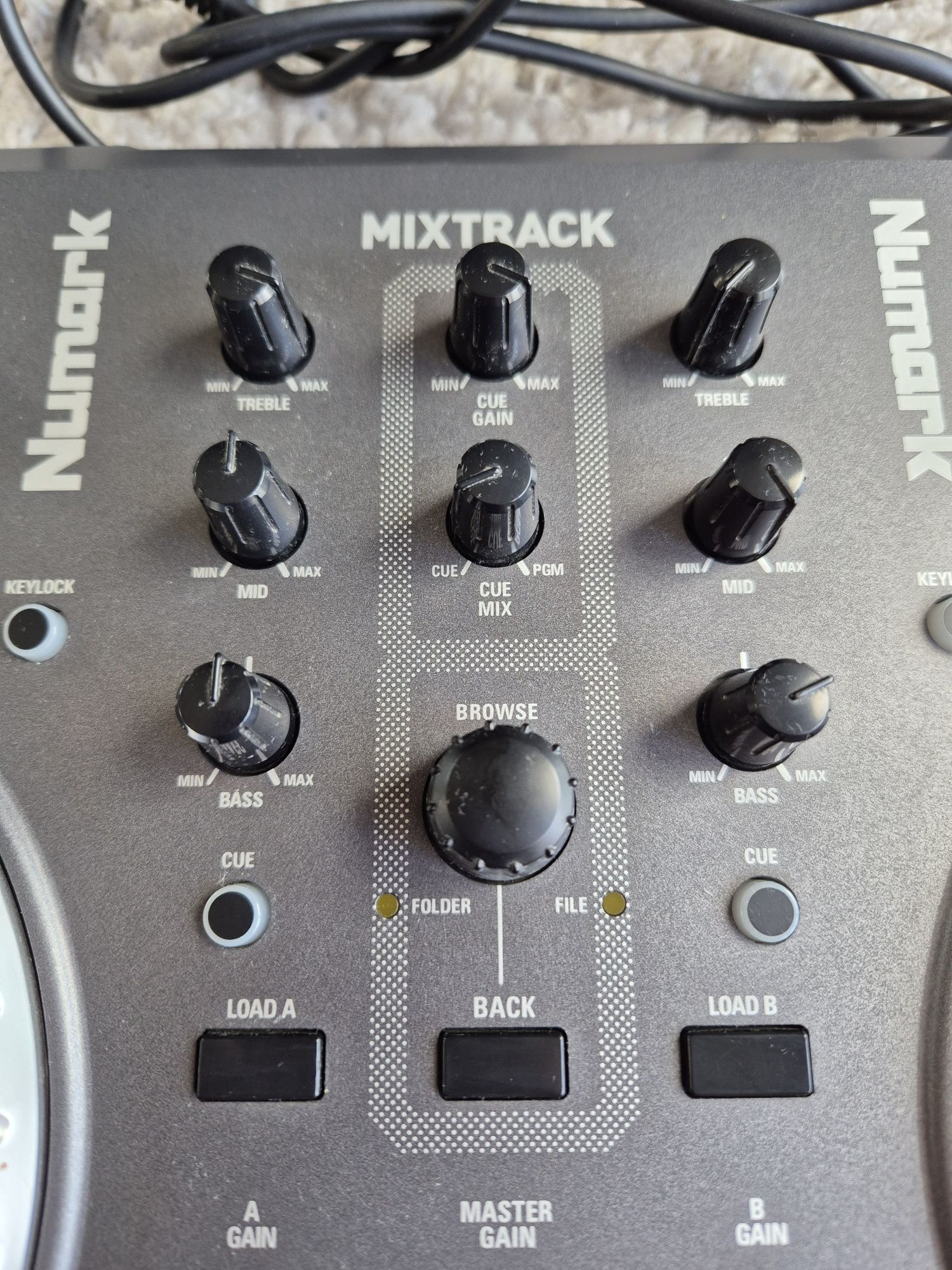 Mixer mikser audio numark mixtrack