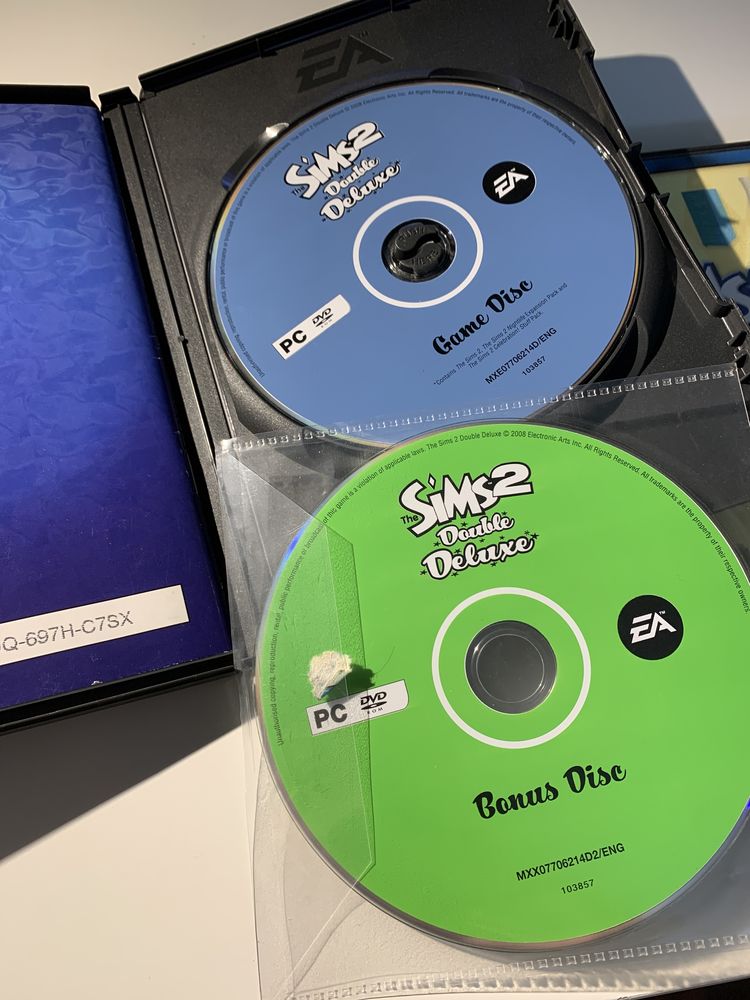 3 CD’s sims 2 e 2 CD’s sims 3