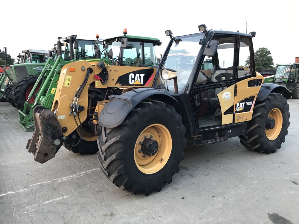 Ładowarka teleskopowam Cat TH 330 B klima 145 km z Niemiec JCB Manitou