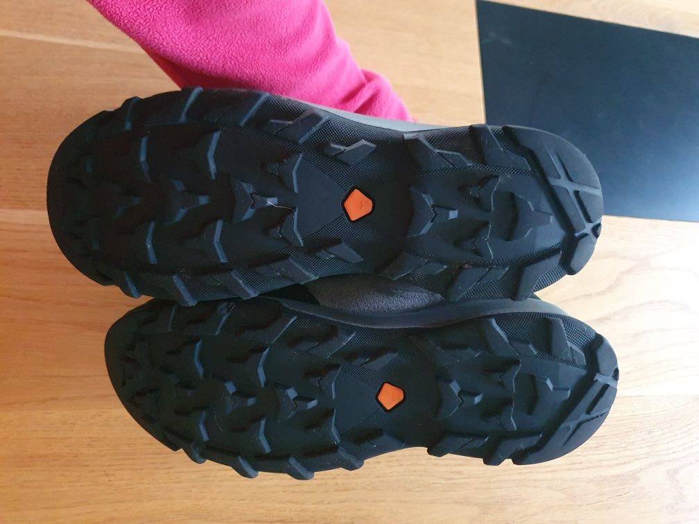 Buty turystyczne dla dzieci Quechua MH500 wysokie wodoodporne
