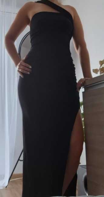 Czarna klasyczna długa sexy maxi grace Karin