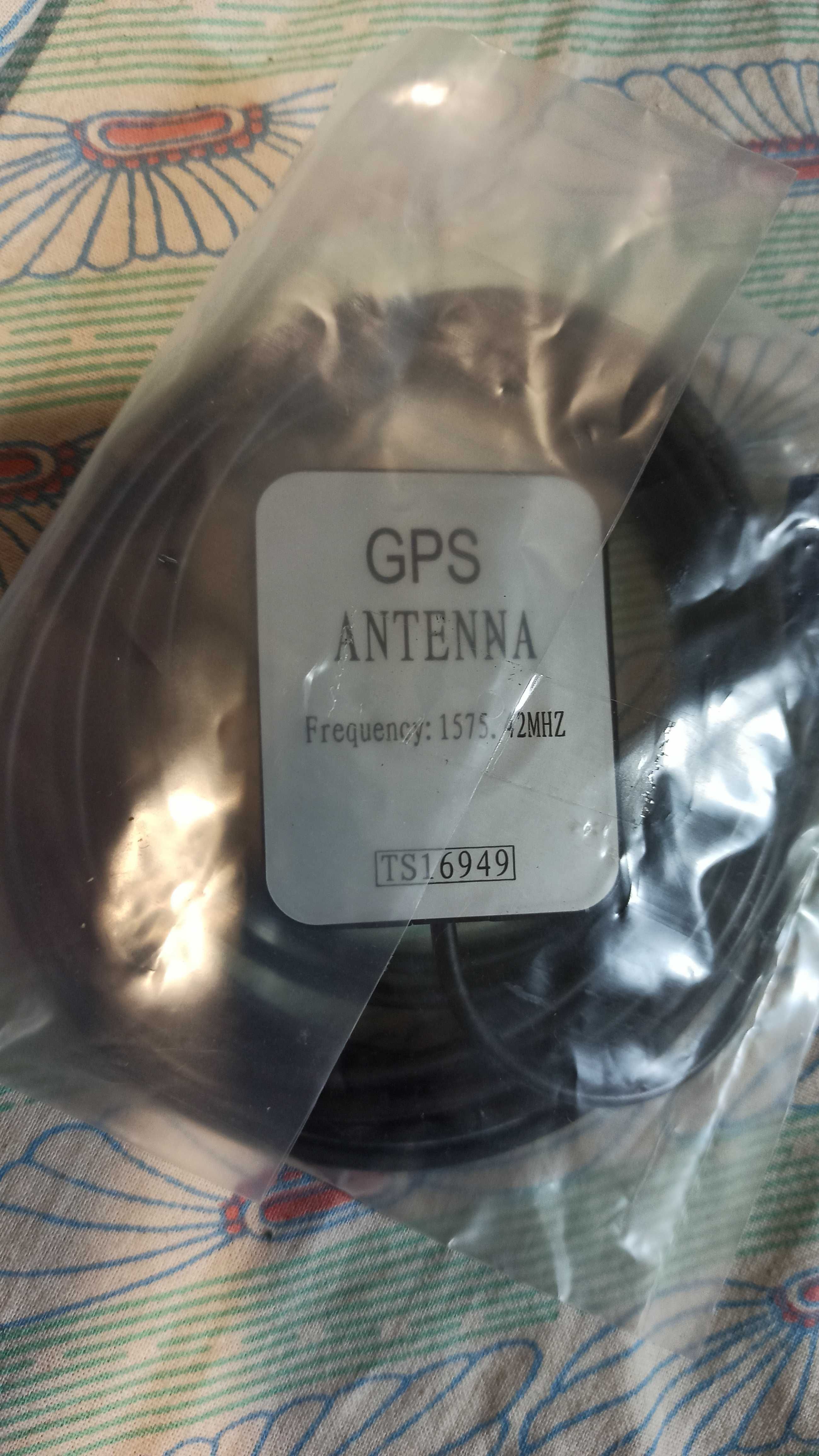 Универсальная GPS антенна для автомагнитолы